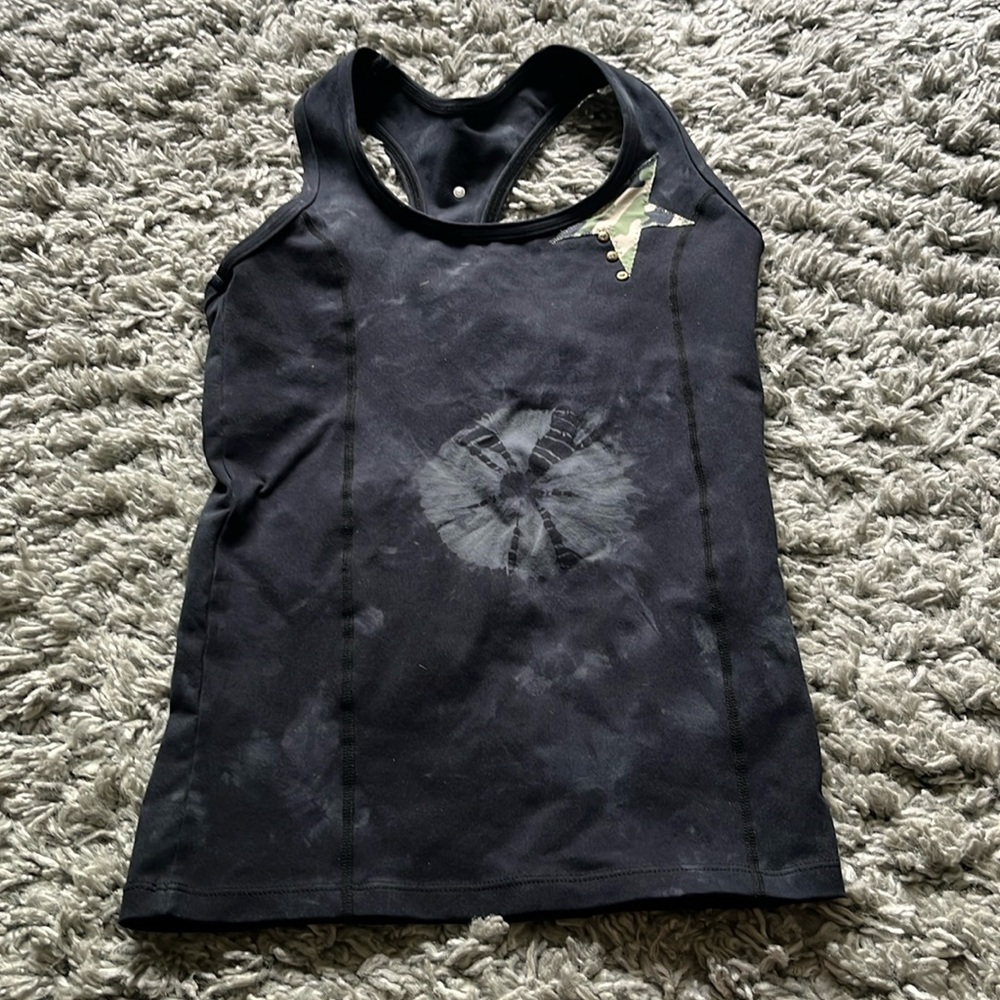 Camo Tie Dye Gym Tank Like New Size M